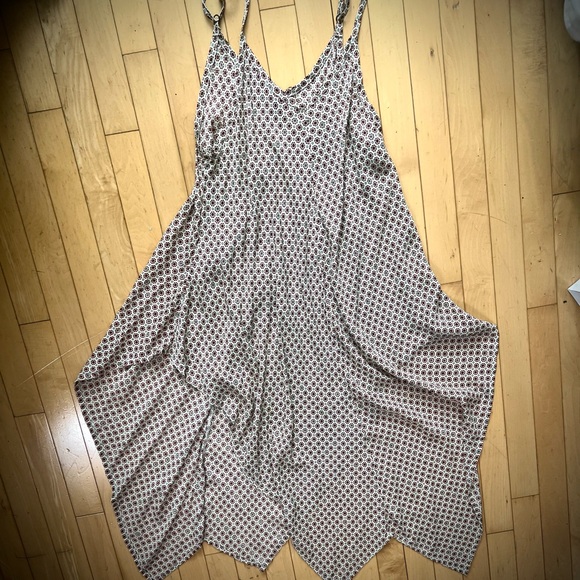 Summer Handkerchief Hem Tunic Top - Picture 5 of 8